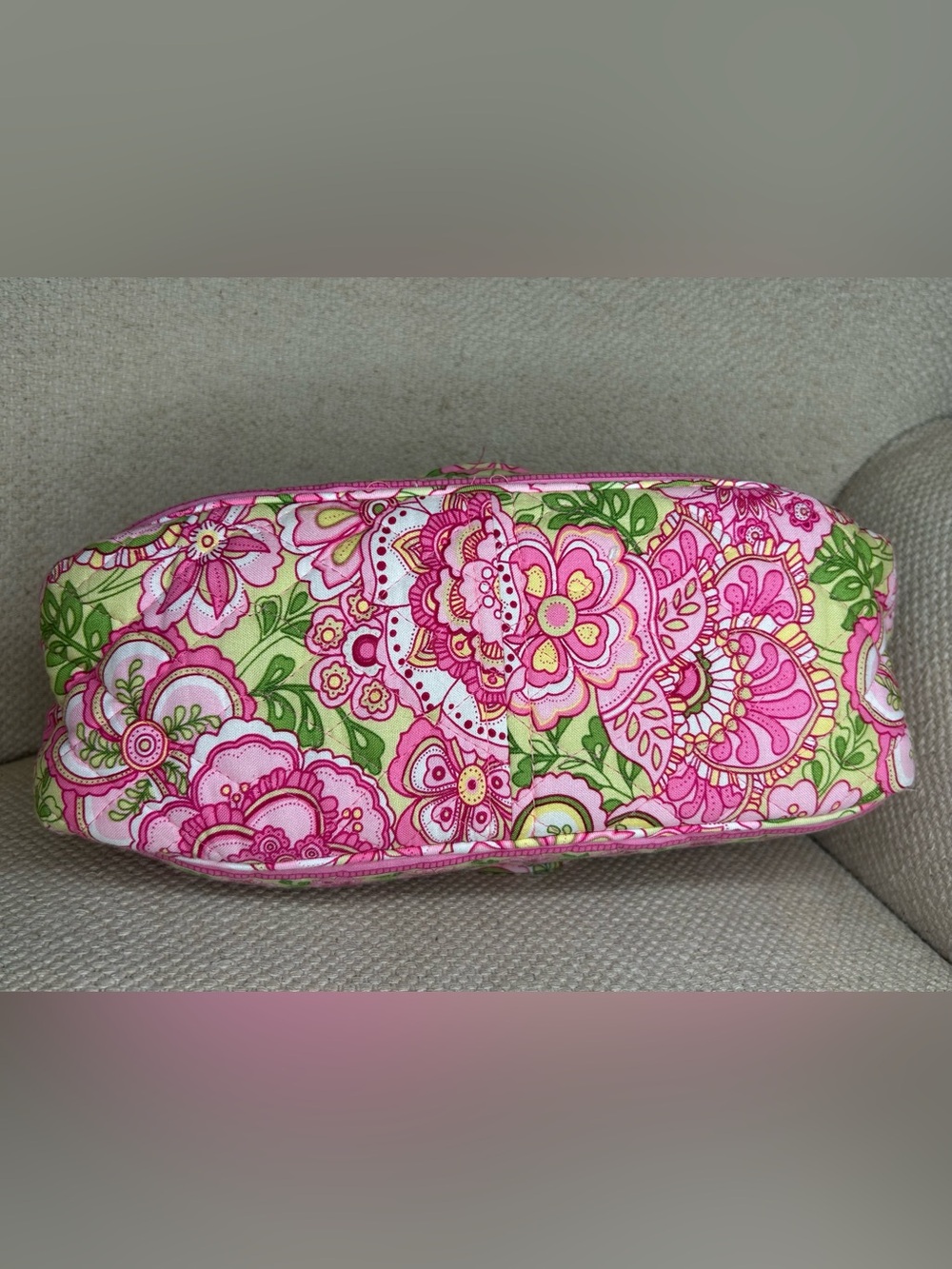 Vera Bradley petal pink bowler bag. Mint condition - Picture 5 of 9